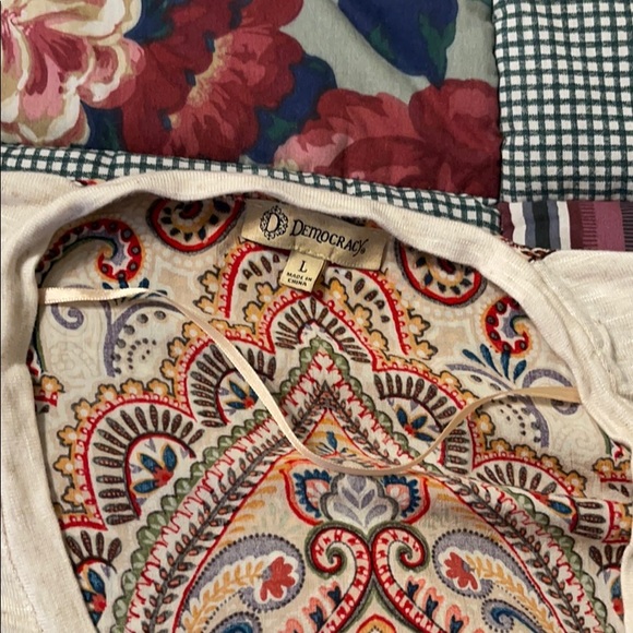 Democracy Blouse - Picture 2 of 5